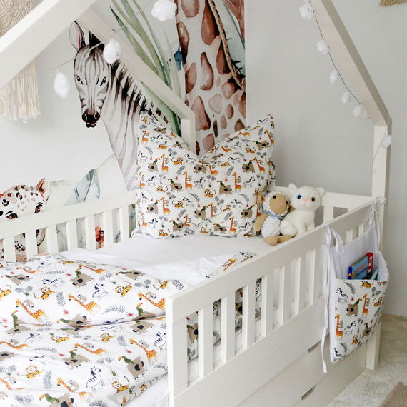  Clara Hausbett mit Funny Jungle Bettwäsche & Funny Jungle  Utensilo/ Bilderrechte: Hamide_66